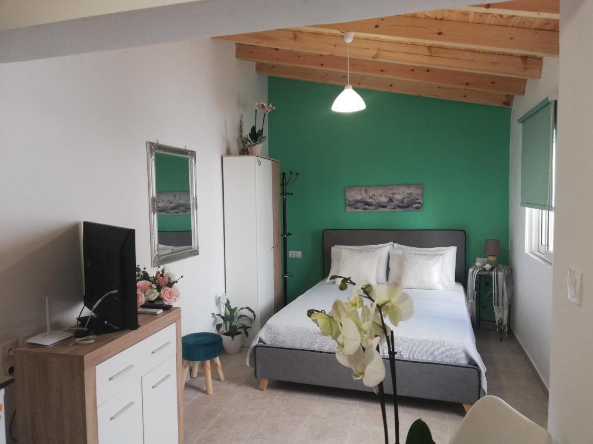 Small Studio With Yard La Canée Extérieur photo